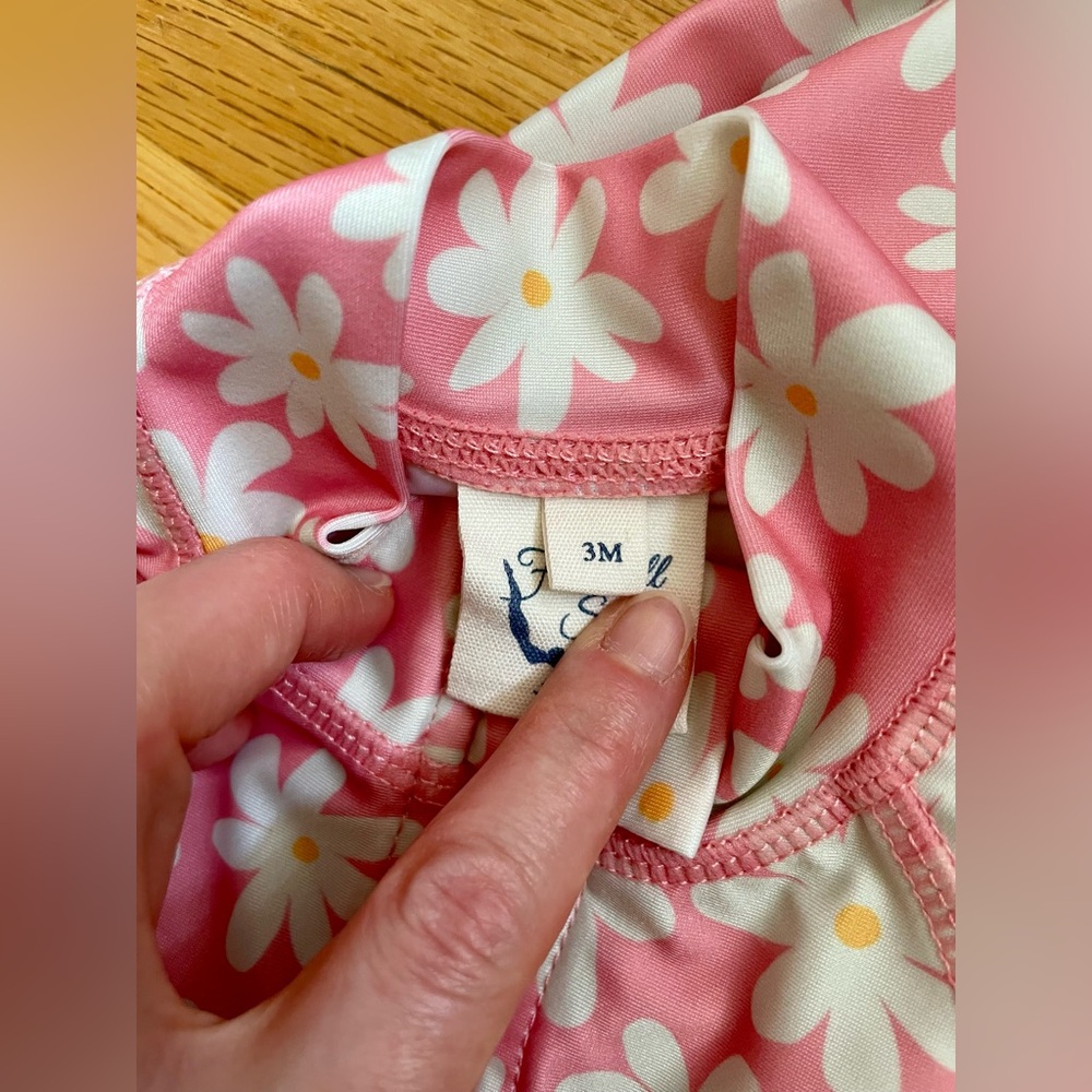 Daisy Delight Kids Rashguard - Picture 4 of 7